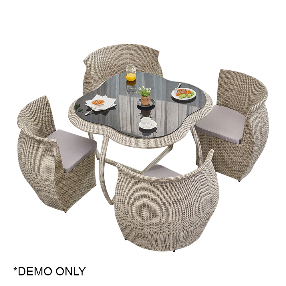 SOLARA 5-Piece PE Rattan One Table Four Chairs Table&Chair Set Easy to Store